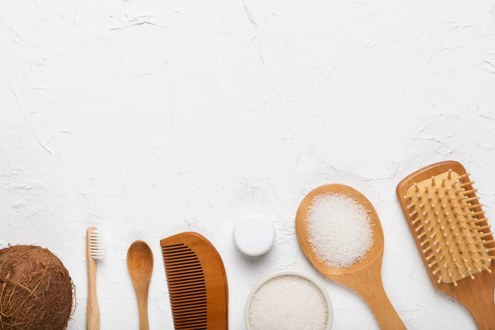 30代が揃えるべきヘアケア用品の種類と役割