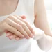 手を綺麗にする方法は？しわ・血管浮きをケアして若々しい手元へ